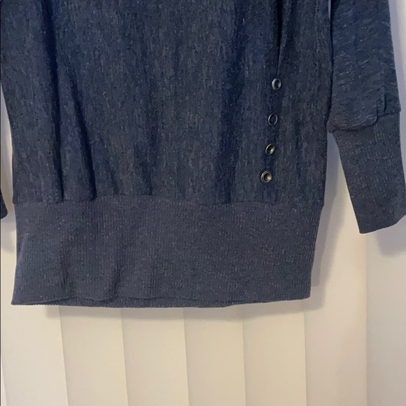 Navy blue tunic sweater with button details - Picture 2 of 4